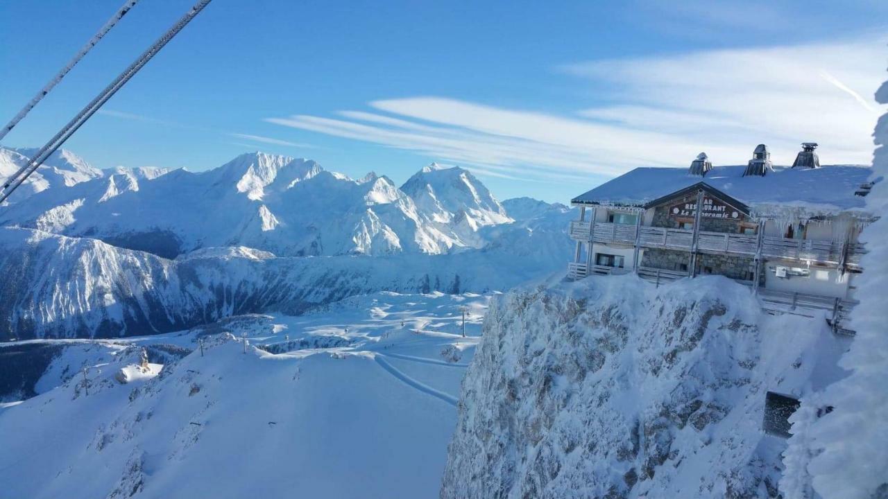 L Edelweiss Et Sa Piscine Lägenhet Albertville Exteriör bild